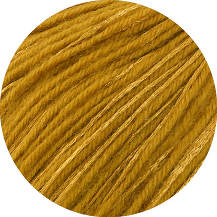 Chiaro glanzend effectgaren close-up kleur Okergeel van Lana Grossa bij Garenkunst.nl