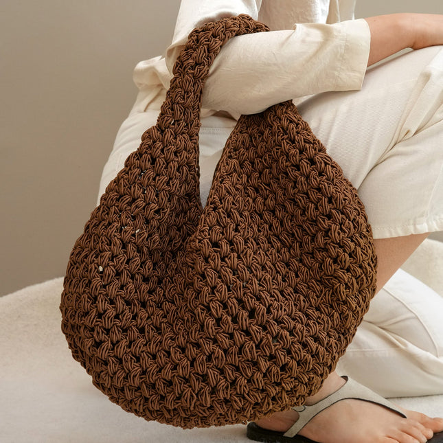 model 9 uit Bags 02 van Lana Grossa