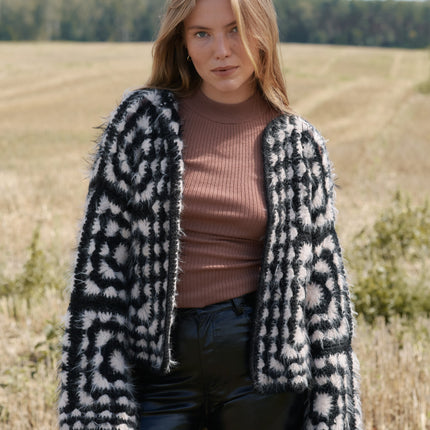 Haakpakket Granny Square vest – Basta & Brigitte No. 2 – Model 24 – Häkeln 07 | Lana Grossa