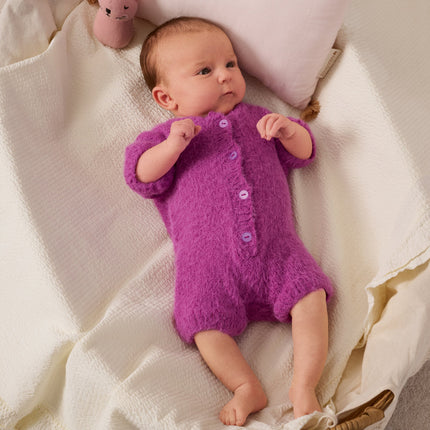 Breipakket babyoverall model 8 Cosy Socks 4 Babies van Lana Grossa, originele afbeelding