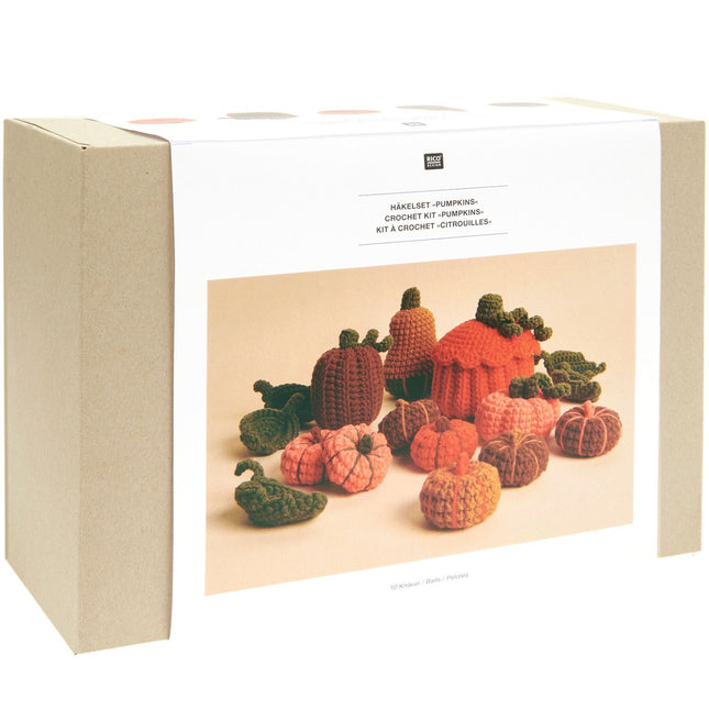 Rico Design Haakpakket Pompoenen verpakking, Häkelset Pumpkins doosje bij Garenkunst.nl