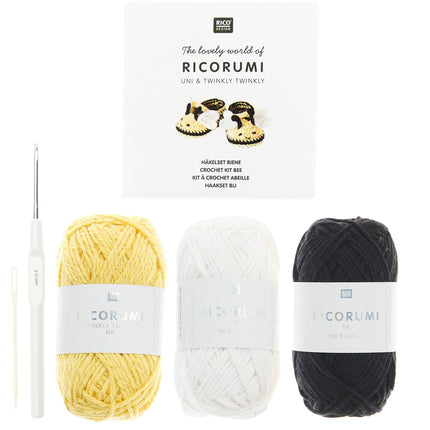 Inhoud haakpakket Baby Booties Bij: garen, haak- en naainaald, Ricorumi Rico Desig