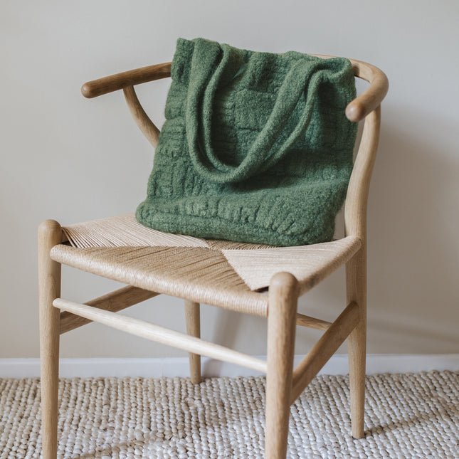 Haakpakket granny tas met Feltro-garen model 49 van Lana Grossa Home nr. 74