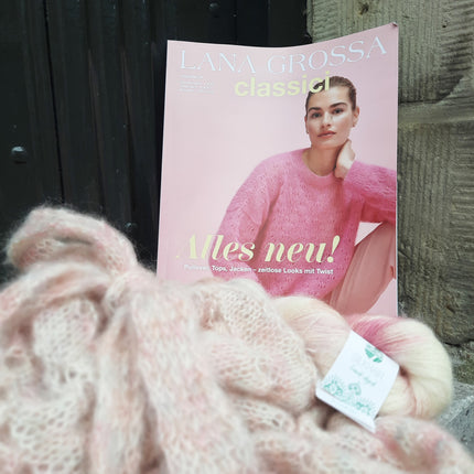 Breipakket wikkelvestje met Silkhair hand dye-garen model 14 van Lana Grossa Classici nr. 24